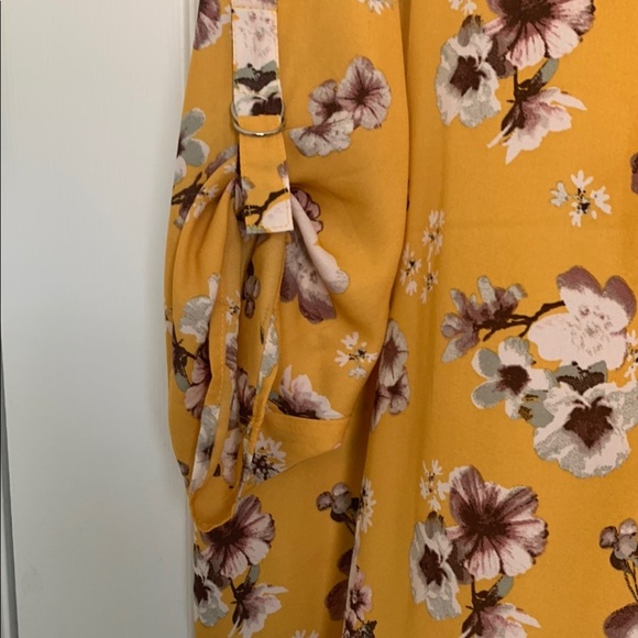 Vine and Valley Blouse - Picture 4 of 5